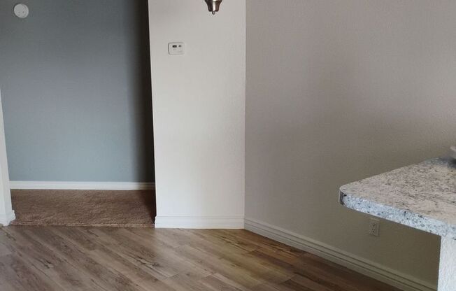 2 beds, 2 baths, 984 sqft, $1,700, Unit 221