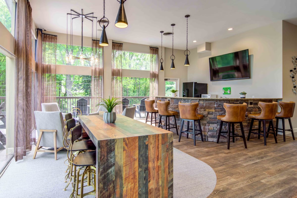 Stratford Ridge: Apartments For Rent in Marietta
