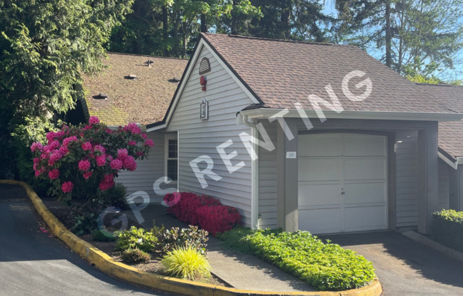 Modern Townhome in the Heart of Downtown Redmond!