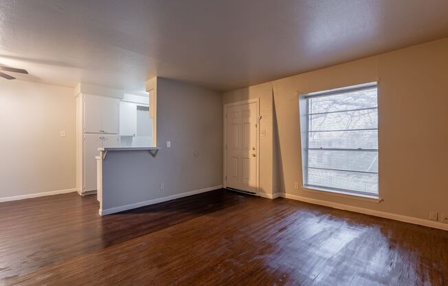 1 bed, 1 bath, 682 sqft, $950, Unit 308