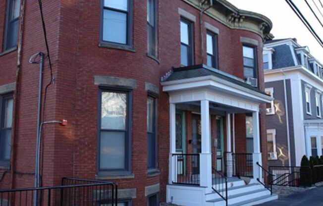 Summer Green, LLC. 55 Summer Street