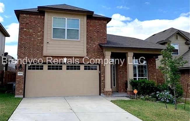 3 beds, 2.5 baths, 2,054 sqft, $1,795