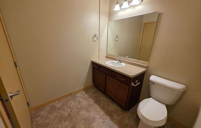 Studio, 1 bath, 612 sqft, $1,075, Unit 308