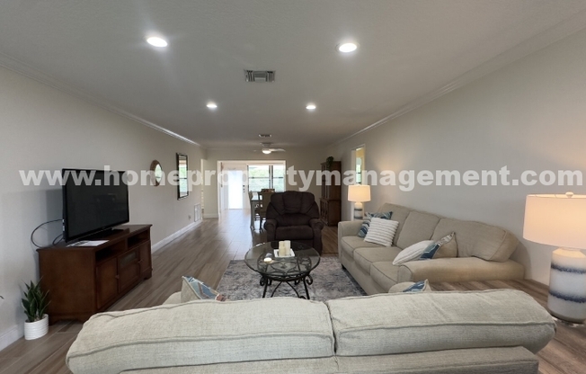 9900 CHESTNUT TREE TER