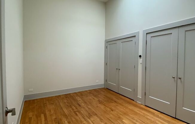 2 beds, 2 baths, 1,300 sqft, $2,895, Unit 1432-313