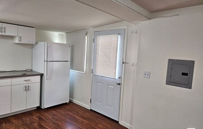 1633 S NEW HAMPSHIRE AVE