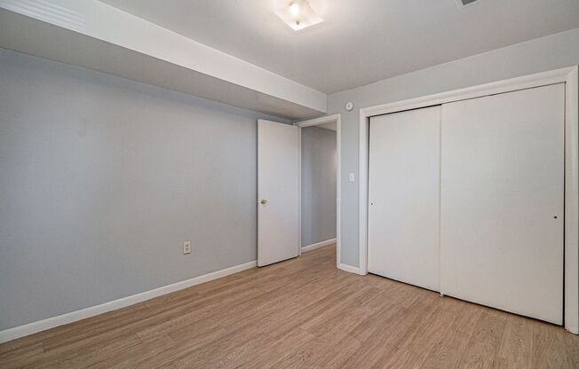 2 beds, 1 bath, $1,849, Unit B