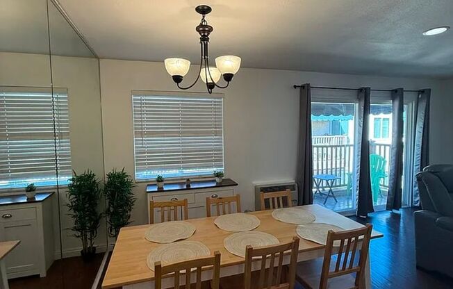 Furnished Top-Floor West LA Townhome Near Sawtelle and UCLA