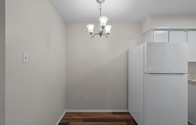 1 bed, 1 bath, 648 sqft, $1,075, Unit #4