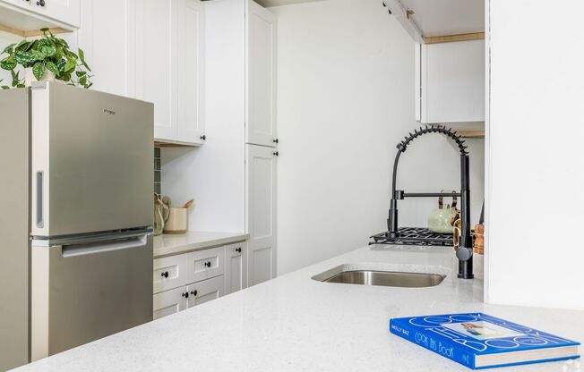 1 bed, 1 bath, 528 sqft, $1,595, Unit #25