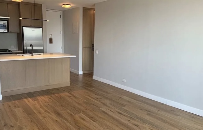 1 bed, 1 bath, 600 sqft, $4,399, Unit 21H