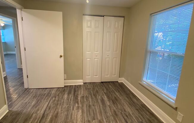 3 beds, 1 bath, $1,495