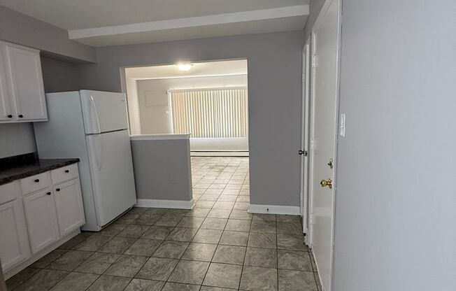 2 beds, 1 bath, 817 sqft, $1,500, Unit 3240 - 06
