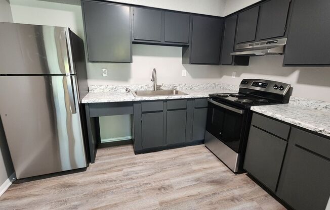 2 beds, 1 bath, 725 sqft, $775, Unit 222