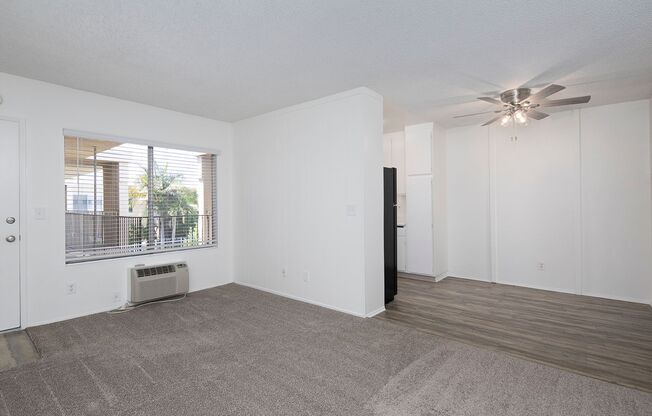 Four Winds Apartments