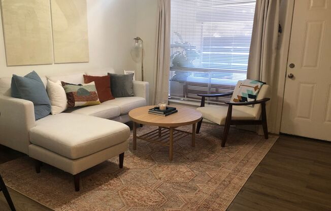 Amazing 1 bed 1 bath with off street parking.