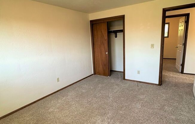 2 beds, 1 bath, 1,000 sqft, $1,795, Unit 2425