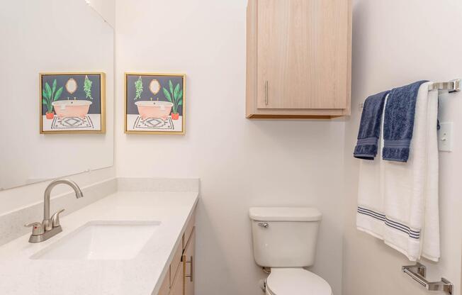 2 beds, 1.5 baths, 837 sqft, $1,179