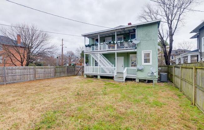 2922 NOBLE AVE