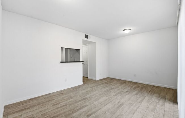 2 beds, 2.5 baths, 1,120 sqft, $1,379, Unit 309