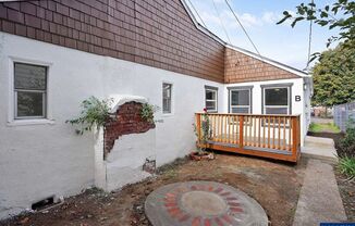 242 Jackson Street East