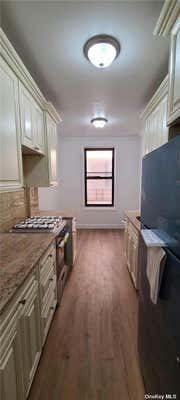 1 bed, 1 bath, 700 sqft, $2,400, Unit 3D