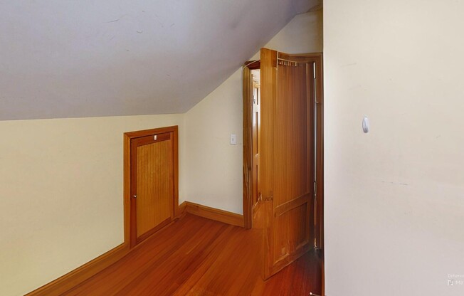4 beds, 2 baths, 1,600 sqft, $4,795, Unit 2