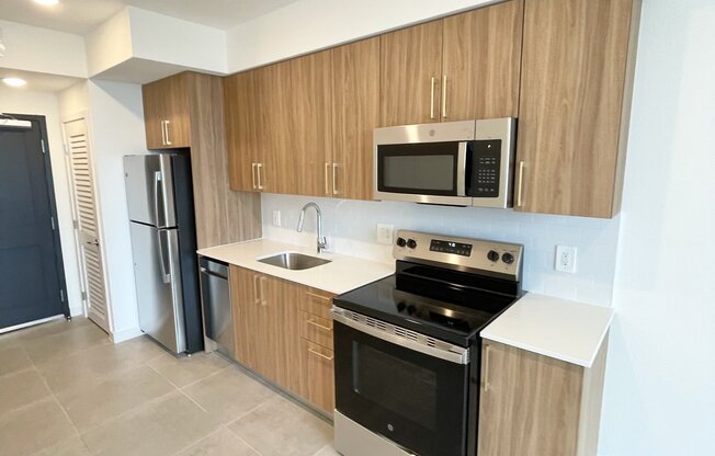 1940 VAN BUREN ST