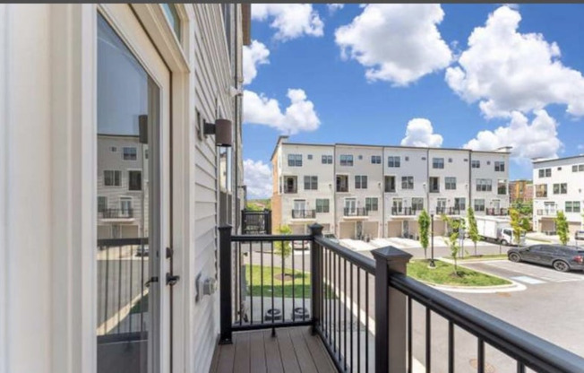 3108 TRIBUNE CT