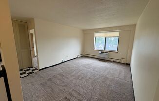 1 bed, 1 bath, 620 sqft, $1,110, Unit 609