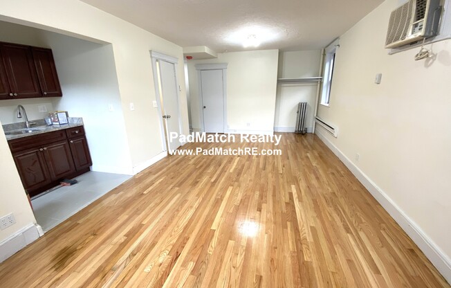 1412 COMMONWEALTH AVE