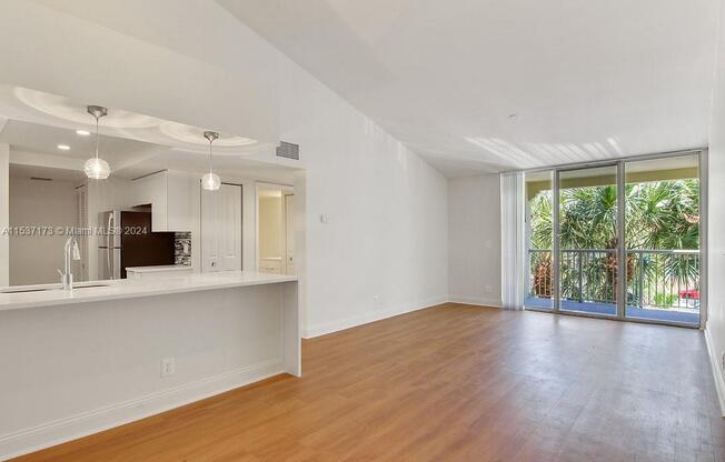 3605 NE 207th St Apt 4203