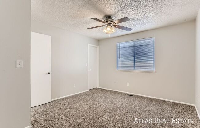 14935 E COLUMBIA DR
