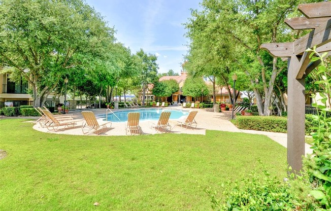 Dog friendly dog park and 2 pools Saxony at Chase Oaks in North Plano, TX, For Rent. Now leasing 1, 2 and 3 bedroom apartments.