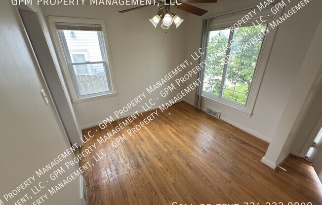 14641 RUSSELL AVE