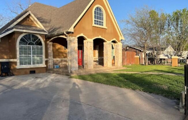 2351 Longhorn 4-Plex