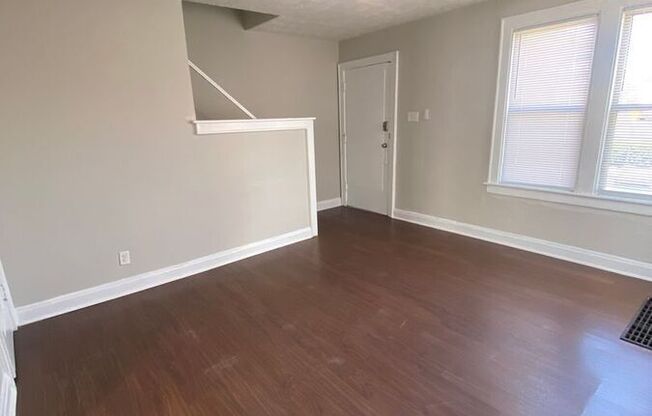 29 W NEFF AVE