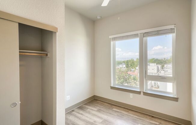 4 beds, 4 baths, 1,094 sqft, $2,900, Unit 506