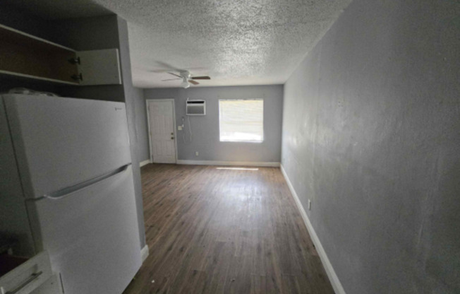 3216 N 48 ST