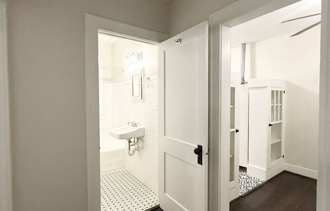 1 bed, 1 bath, $1,095, Unit B3611
