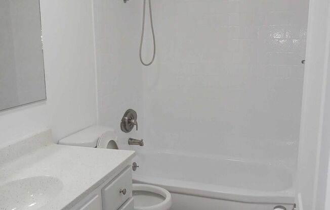 9th Street Apartments