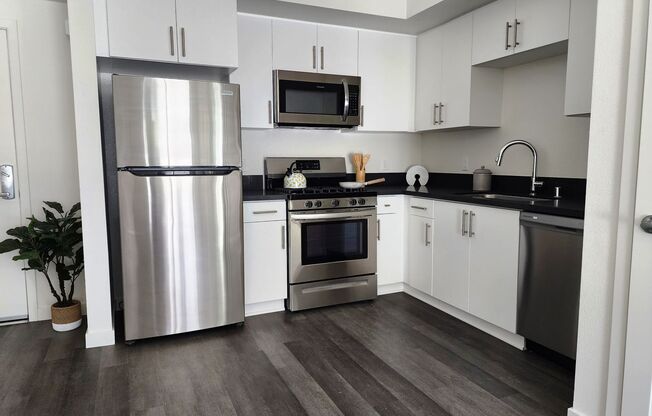 1 bed, 1 bath, 591 sqft, $2,445, Unit 106