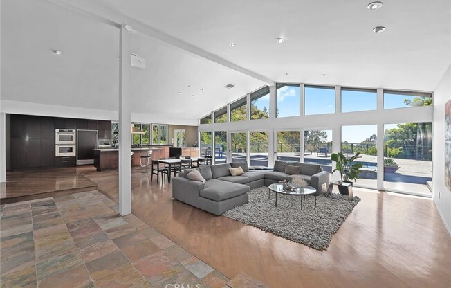 2420 BOWMONT DR