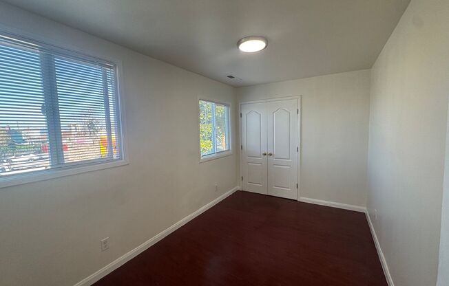 Remodeled 2 Bedroom, on San Pablo Ave, in East Richmond Area