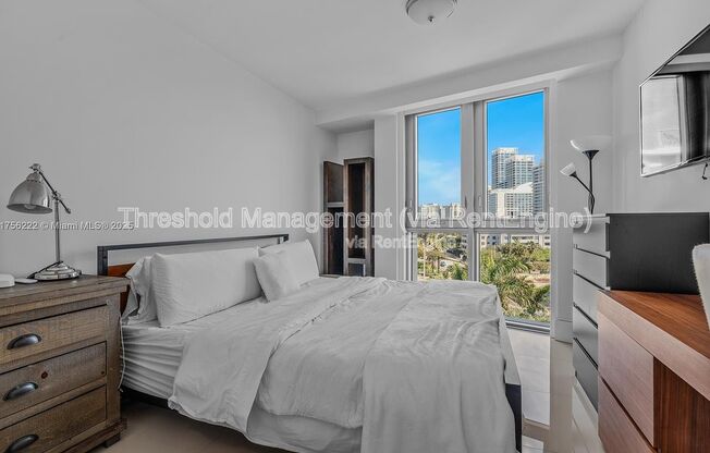 2 beds, 2 baths, 1,128 sqft, $5,000, Unit 605