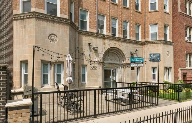 1 bed, 1 bath, 520 sqft, $1,785, Unit 402