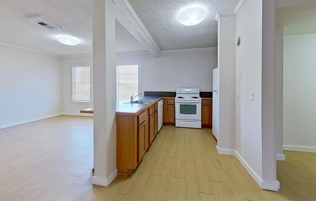 2 beds, 1 bath, 1,292 sqft, $2,049, Unit ELP2202-251A