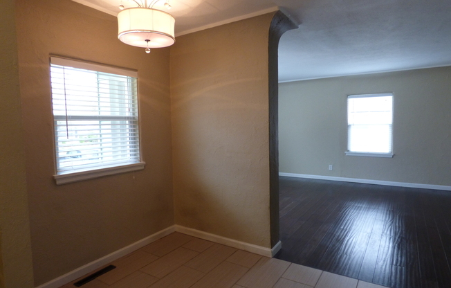 $0 DEPOSIT OPTION, CORY MERRILL, RECENTLY REMODELED, STAINLESS APPLIANCES, NEW CABINETS AND GRANITE COUNTERS!