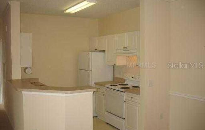 Very nice 2bed/1bath condo on 2nd floor in gated Enclave at Richmond place in New Tampa!