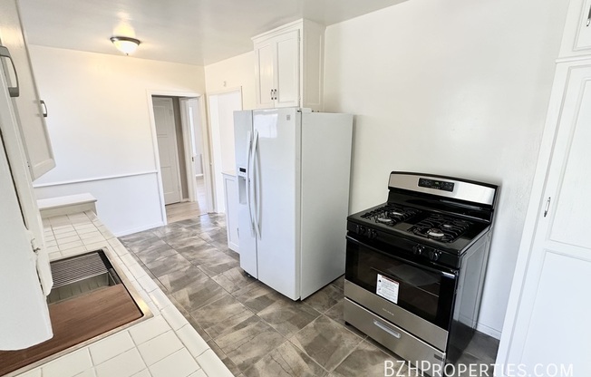 1 bed, 1 bath, 750 sqft, $2,150